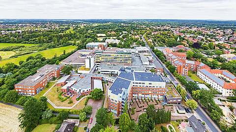 Gebäude vom Agaplesion Diakonieklinikum in Rotenburg Gebäude vom Agaplesion Diakonieklinikum in Rotenburg