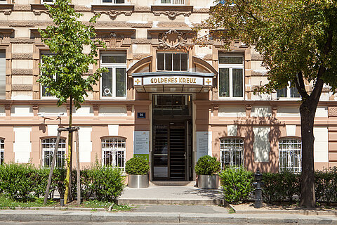 Private Clinic Golden Cross in Vienna Private Clinic Golden Cross in Vienna