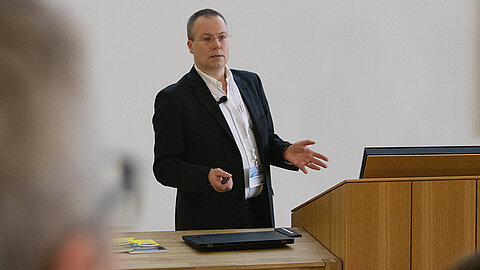 Dr. Marc Kämmerer, Innovationsmanager bei VISUS Dr. Marc Kämmerer, Innovationsmanager bei VISUS